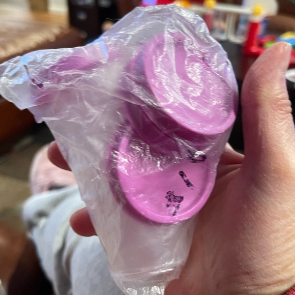 New Tupperware Minis - Picture 2 of 7